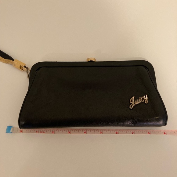 Super Cute Juicy Wristlet - Picture 2 of 7